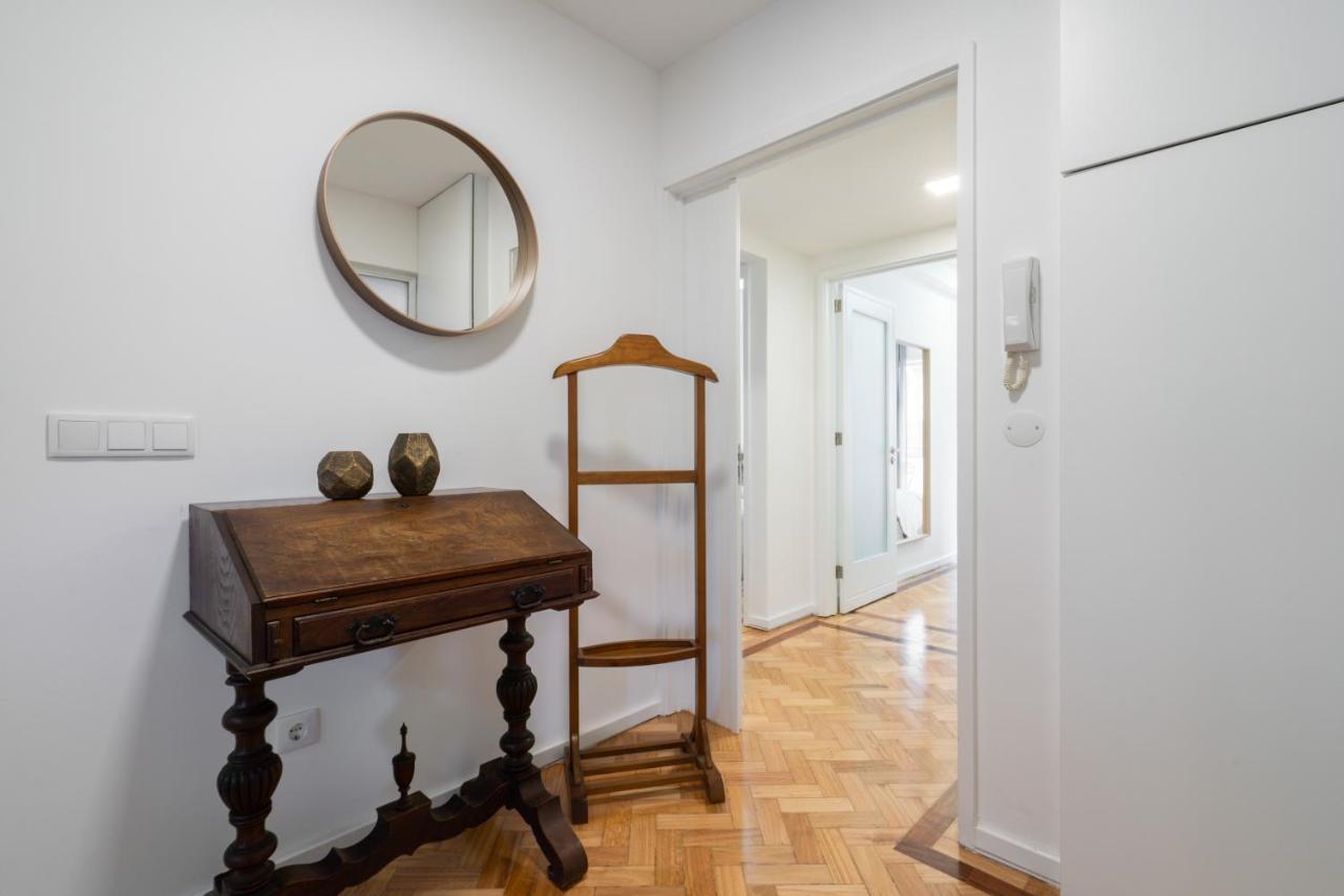 Host Wise - Spacious Fresh Flat W Terrace - Near Sea 에스피뇨 외부 사진