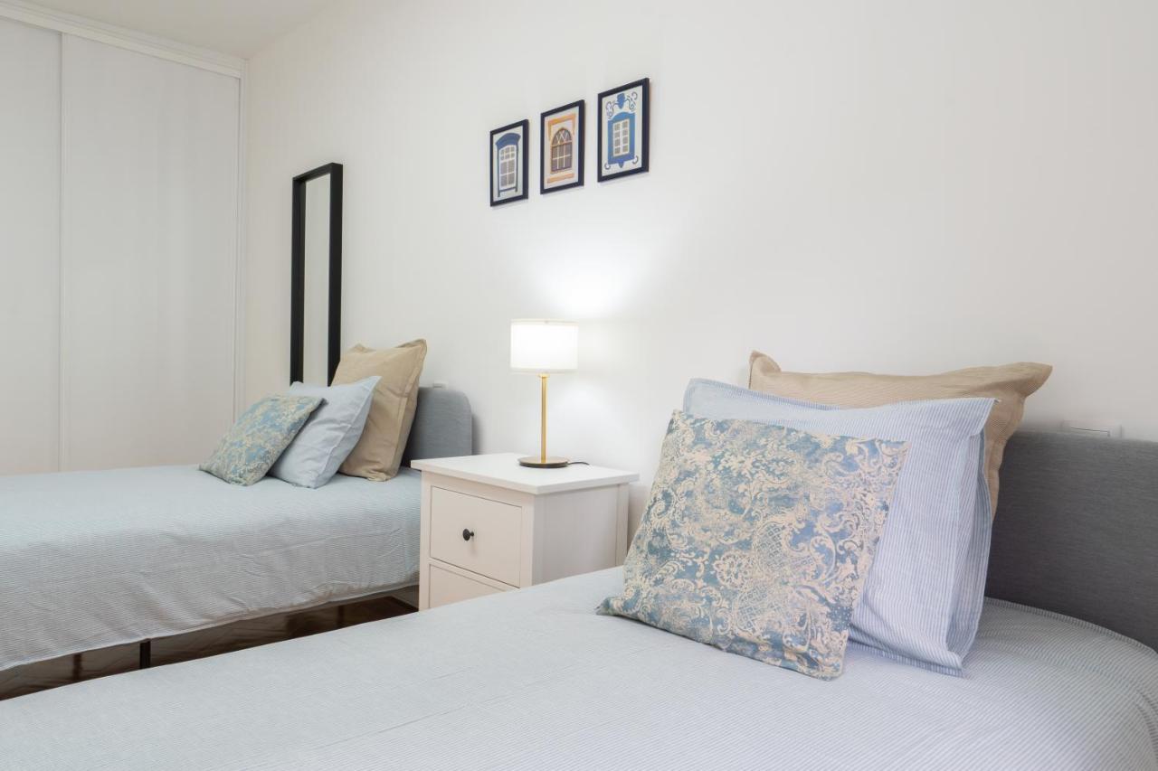 Host Wise - Spacious Fresh Flat W Terrace - Near Sea 에스피뇨 외부 사진