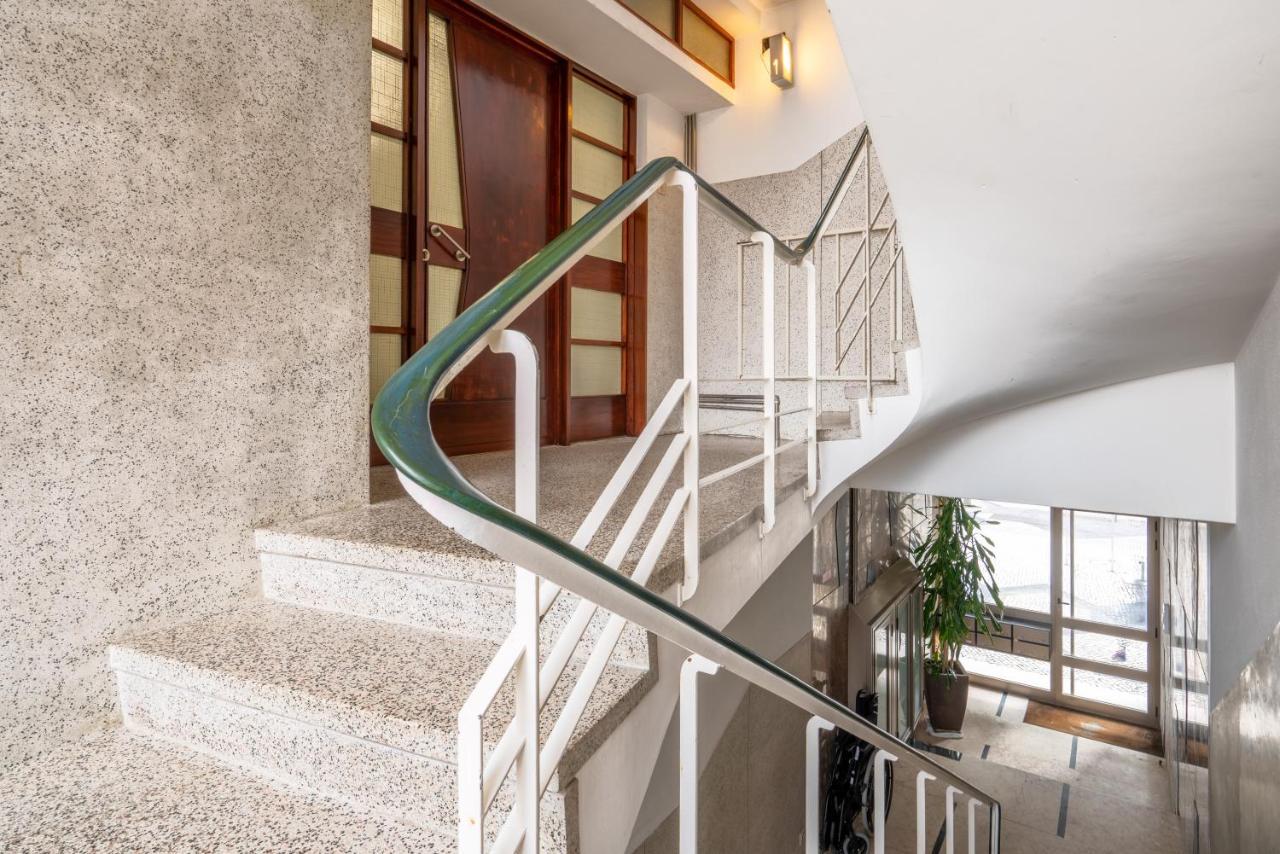 Host Wise - Spacious Fresh Flat W Terrace - Near Sea 에스피뇨 외부 사진